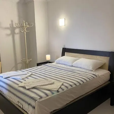 Mavi Kapı Apart Daire *